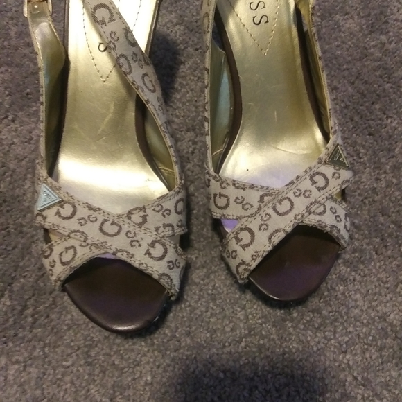 Guess Wedge Shoes - Picture 4 of 10